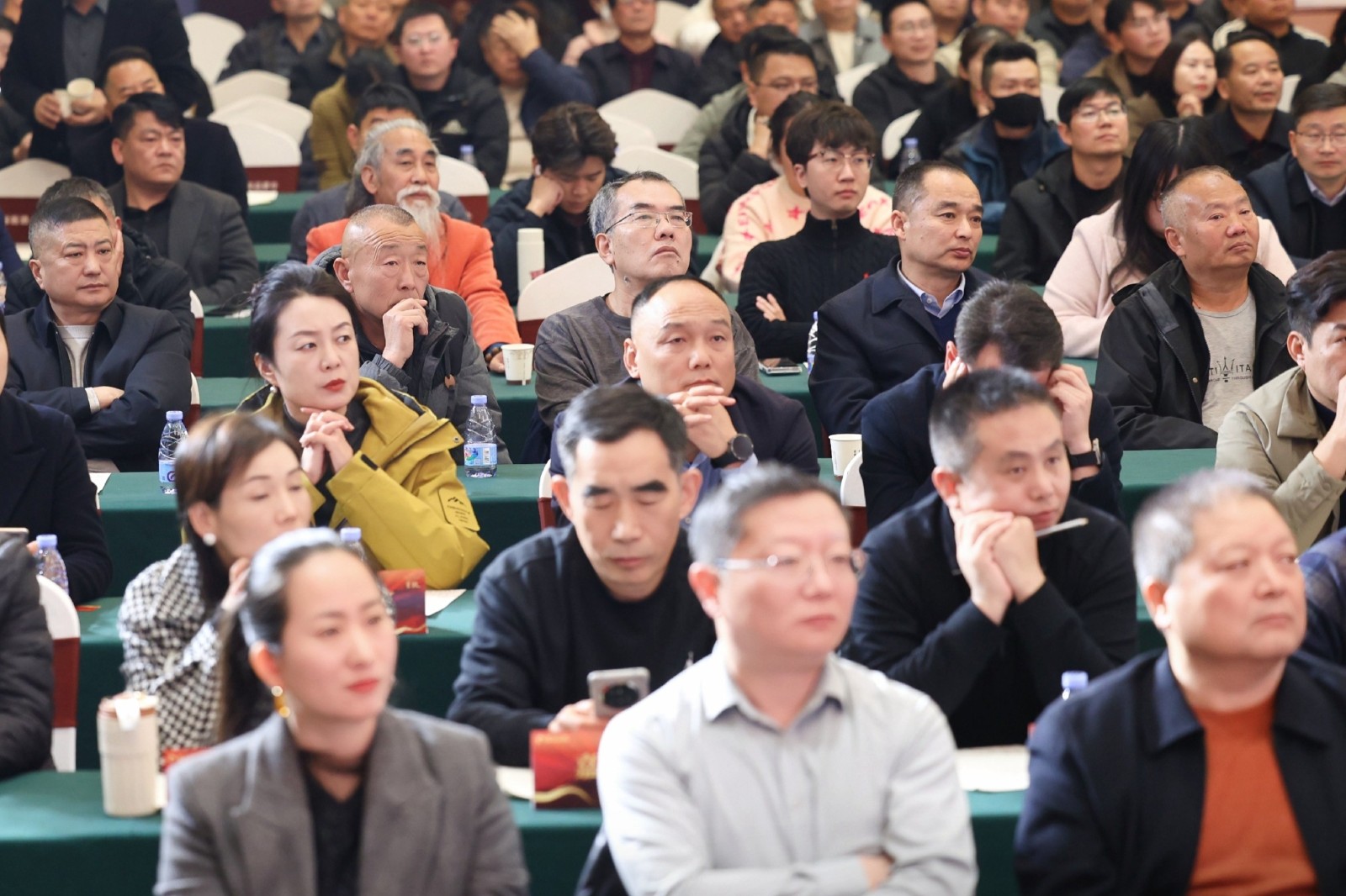 1764314133349032709.jpg 重做大讲堂现场嘉宾.jpg